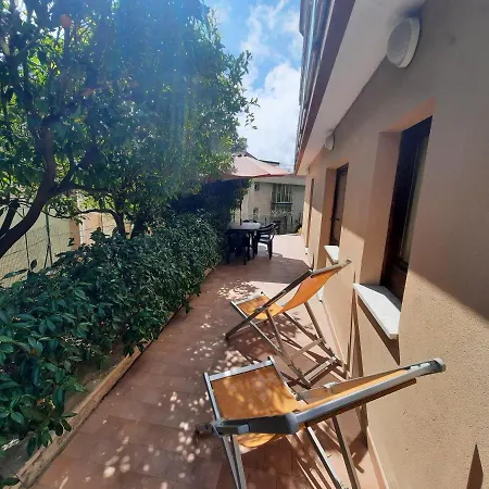 Casa Bell - Con Parcheggio Privato E Bike Διαμέρισμα *